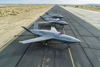 Đâu là quốc gia châu Âu đầu tiên tham gia chương trình UAV CCA của Mỹ?