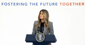 Đệ nhất phu nhân Melania Trump bác tin có liên hệ với tỉ phú ấu dâm Epstein