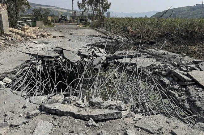 Điểm nóng xung đột ngày 5-4: Chiến thuật phá cầu của Israel ở Nam Lebanon Điểm nóng xung đột ngày 5-4: Chiến thuật phá cầu của Israel ở Nam Lebanon