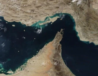 Diễn biến mới nhất trong đàm phán Iran-Oman về eo biển Hormuz