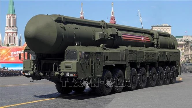 Điện Kremlin tuyên bố về vai trò của vũ khí hạt nhân với an ninh quốc gia Liên bang Nga Điện Kremlin tuyên bố về vai trò của vũ khí hạt nhân với an ninh quốc gia Liên bang Nga