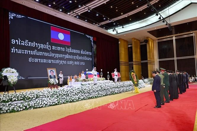 Đồng chí Xaysomphone Phomvihane và những đóng góp to lớn cho quan hệ đặc biệt Việt Nam - Lào Đồng chí Xaysomphone Phomvihane và những đóng góp to lớn cho quan hệ đặc biệt Việt Nam - Lào