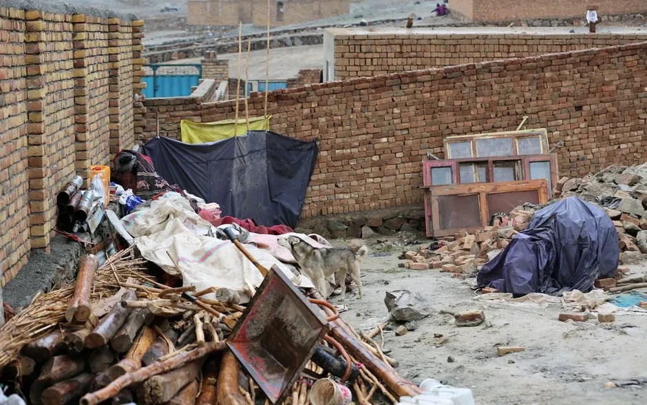 Động đất mạnh ở Afghanistan khiến nhiều người thiệt mạng Động đất mạnh ở Afghanistan khiến nhiều người thiệt mạng