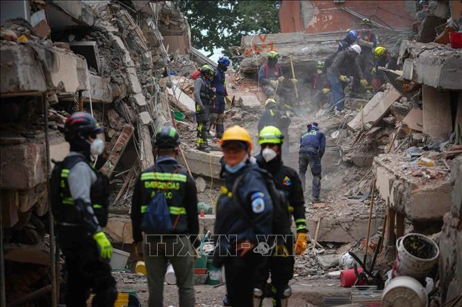 Động đất tại Colombia: Thiệt hại trực tiếp ước tính gần 10 tỷ USD Động đất tại Colombia: Thiệt hại trực tiếp ước tính gần 10 tỷ USD
