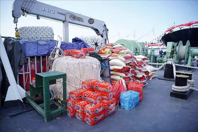 Động đất tại Indonesia: Đẩy mạnh cứu trợ giữa hàng nghìn dư chấn Động đất tại Indonesia: Đẩy mạnh cứu trợ giữa hàng nghìn dư chấn