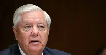 Đồng minh chính trị thân cận của Tổng thống Trump đột ngột qua đời