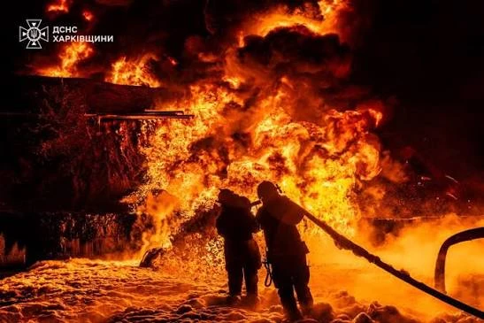 Druzhkovka rực lửa, Nga tuyên bố chỉ còn 2,5 km - Ông Putin tung đòn đáp trả khó tin, một nước có thể phải "cầu cứu" Moscow Druzhkovka rực lửa, Nga tuyên bố chỉ còn 2,5 km - Ông Putin tung đòn đáp trả khó tin, một nước có thể phải "cầu cứu" Moscow