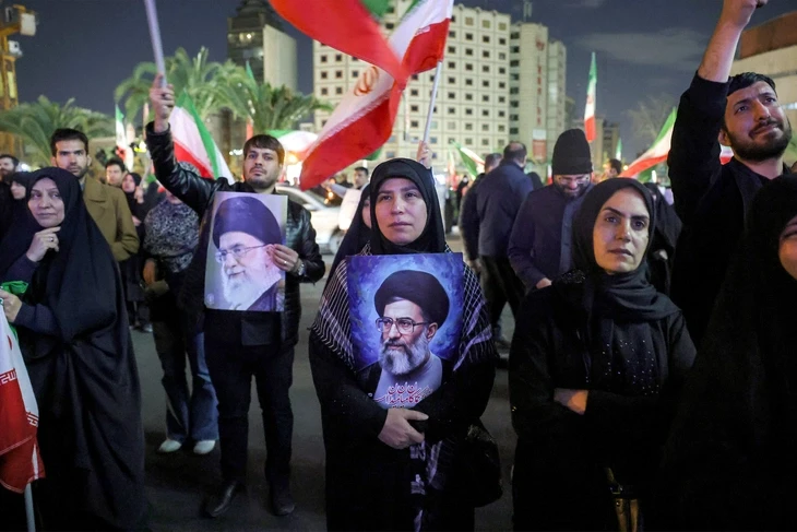 'Được' và 'mất' của ông Trump khi lãnh tụ tối cao Iran thiệt mạng