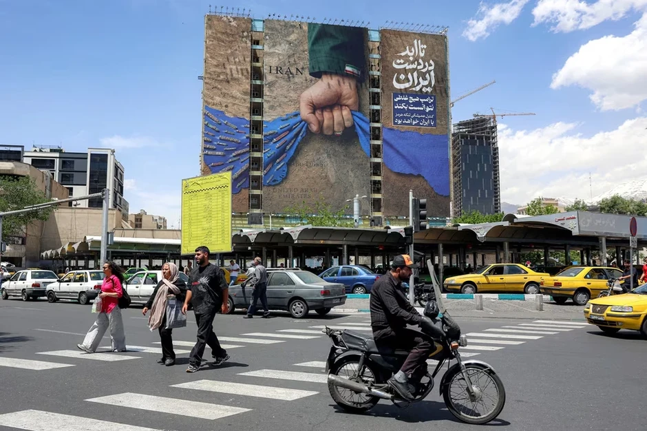 Đường đến Tehran: Người dân Iran thấp thỏm nguy cơ chiến tranh tiếp diễn Đường đến Tehran: Người dân Iran thấp thỏm nguy cơ chiến tranh tiếp diễn