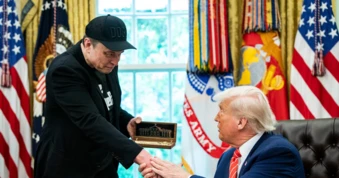 Elon Musk, Tim Cook và những ai nữa sẽ theo ông Trump đến Trung Quốc?