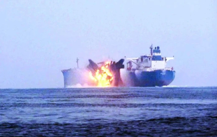 Eo biển chiến lược đối mặt sóng gió: Biến động ở "Cổng nước mắt" Bab el-Mandeb Eo biển chiến lược đối mặt sóng gió: Biến động ở "Cổng nước mắt" Bab el-Mandeb