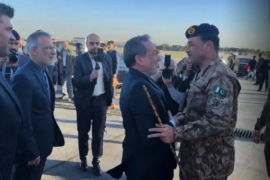 Eo biển Hormuz thay đổi chóng mặt, Trung Đông cấp tập tìm giải pháp Eo biển Hormuz thay đổi chóng mặt, Trung Đông cấp tập tìm giải pháp