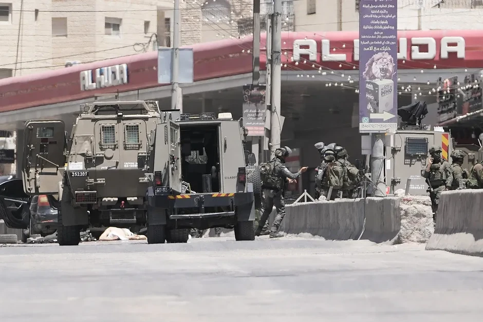 EU áp lệnh trừng phạt nhằm vào Hamas và phong trào định cư Israel EU áp lệnh trừng phạt nhằm vào Hamas và phong trào định cư Israel