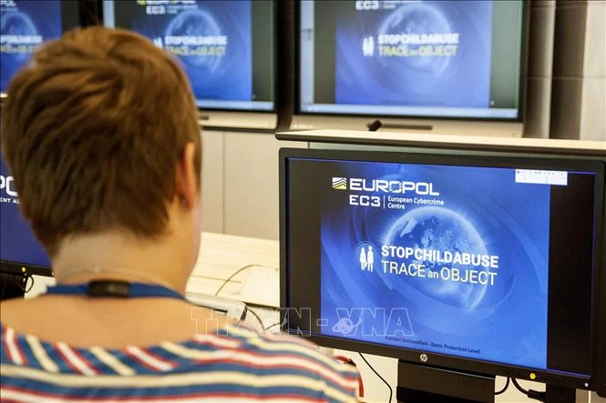 Europol mở chiến dịch mang mật danh Custos Viridis, bắt giữ 337 đối tượng Europol mở chiến dịch mang mật danh Custos Viridis, bắt giữ 337 đối tượng