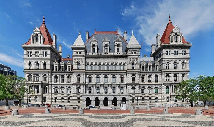 FBI chặn âm mưu đánh bom tòa nhà lập pháp bang New York FBI chặn âm mưu đánh bom tòa nhà lập pháp bang New York