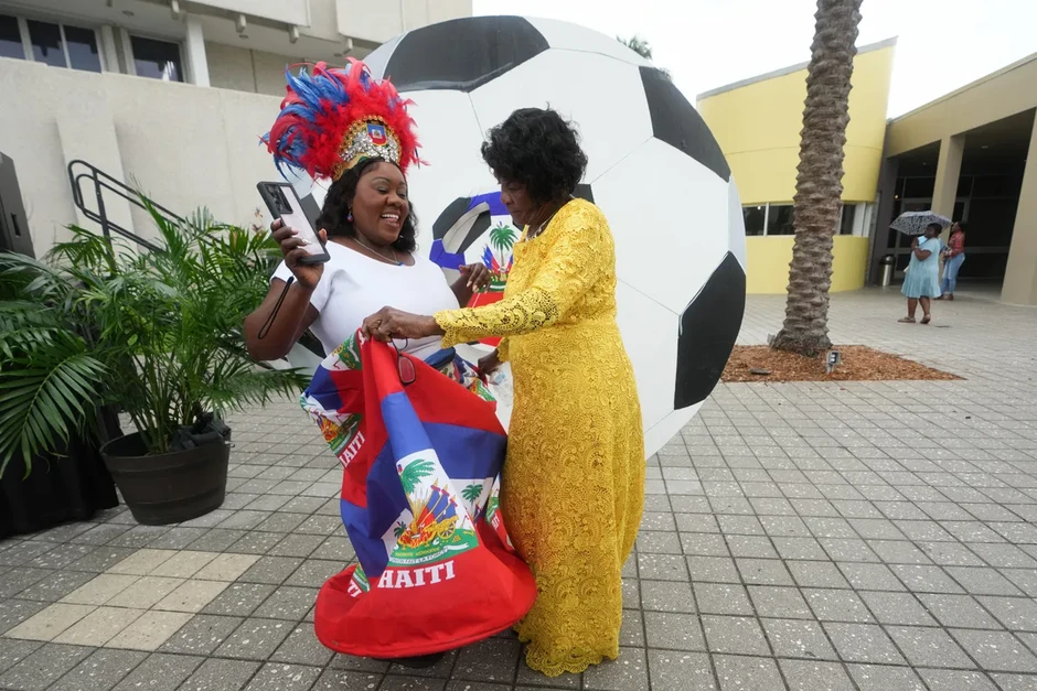 FIFA World Cup 2026TM - “Cuộc chiến” tiền bạc phía sau sân cỏ FIFA World Cup 2026TM - “Cuộc chiến” tiền bạc phía sau sân cỏ