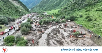 Gần 50 người thương vong trong vụ lũ quét ở Cam Túc, Trung Quốc