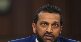 Giám đốc FBI kiện tạp chí The Atlantic bôi nhọ ông 'nghiện rượu kinh niên', đòi bồi thường kỷ lục 250 triệu USD