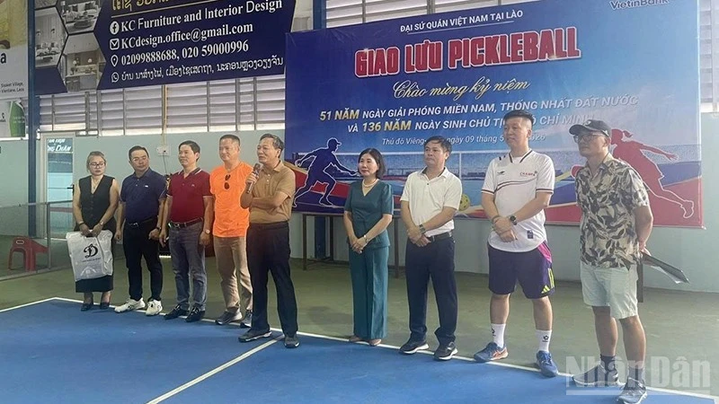 Giao lưu Pickleball chào mừng 136 năm Ngày sinh Chủ tịch Hồ Chí Minh tại Lào Giao lưu Pickleball chào mừng 136 năm Ngày sinh Chủ tịch Hồ Chí Minh tại Lào