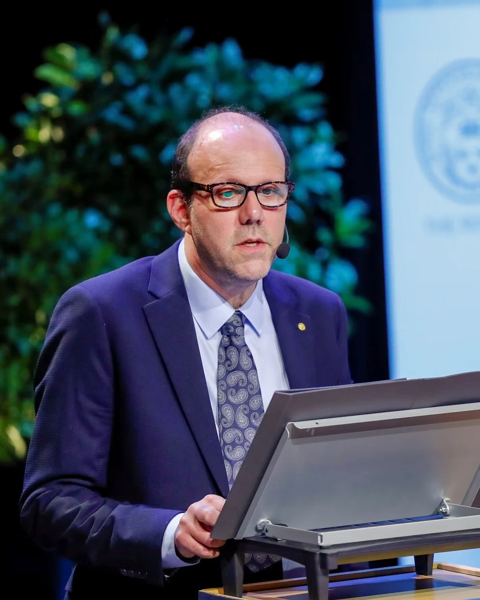 Giáo sư đoạt giải Nobel trở thành nhà kinh tế trưởng World Bank