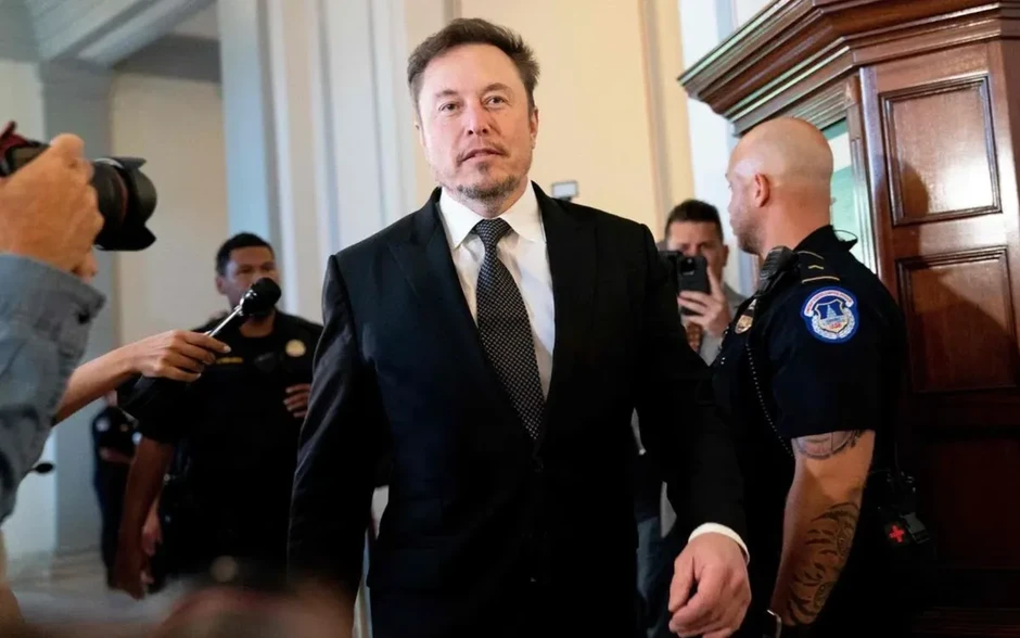 Gói thù lao của tỷ phú Elon Musk tại Tesla năm 2025 đạt mức kỷ lục Gói thù lao của tỷ phú Elon Musk tại Tesla năm 2025 đạt mức kỷ lục
