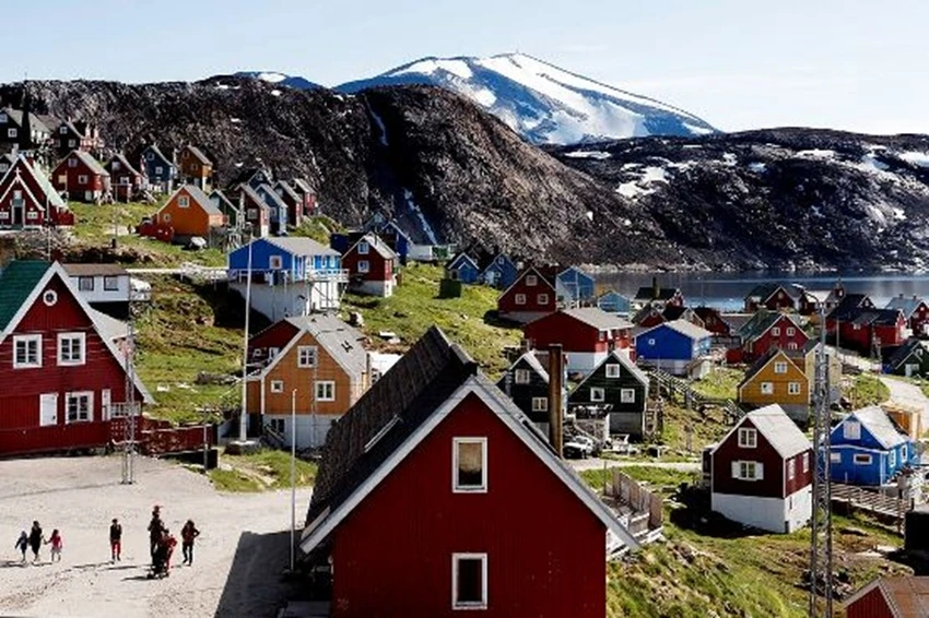 Greenland làm nóng Hội nghị Thượng đỉnh NATO Greenland làm nóng Hội nghị Thượng đỉnh NATO