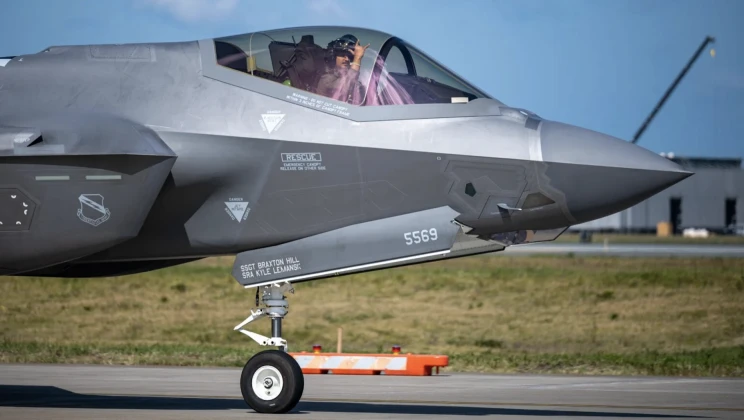Hà Lan đưa F-35 vào vai trò tấn công hạt nhân gần Viễn Đông Hà Lan đưa F-35 vào vai trò tấn công hạt nhân gần Viễn Đông