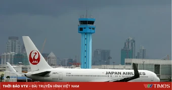 Hai cơn bão mạnh tiến vào Nhật Bản, hơn 100 chuyến bay bị hủy