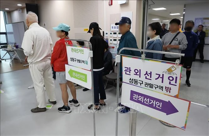 Hàn Quốc bước vào ‘siêu chiến dịch’ trước bầu cử địa phương Hàn Quốc bước vào ‘siêu chiến dịch’ trước bầu cử địa phương