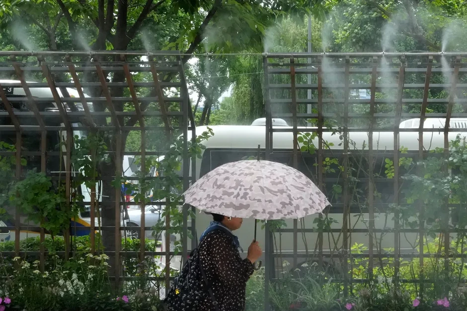 Hàn Quốc cảnh báo hiện tượng "đêm nhiệt đới" Hàn Quốc cảnh báo hiện tượng "đêm nhiệt đới"