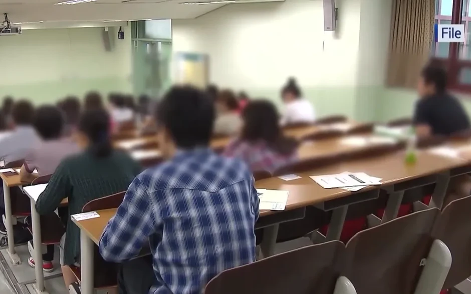 Hàn Quốc triệt phá đường dây gian lận thi năng lực tiếng Hàn Hàn Quốc triệt phá đường dây gian lận thi năng lực tiếng Hàn