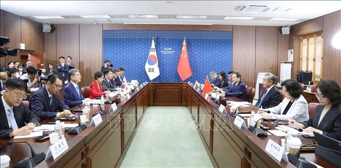 Hàn Quốc, Trung Quốc nhất trí thúc đẩy hòa bình trên bán đảo Triều Tiên Hàn Quốc, Trung Quốc nhất trí thúc đẩy hòa bình trên bán đảo Triều Tiên