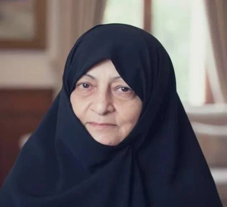 Hãng tin Fars: Vợ cố lãnh tụ tối cao Ali Khamenei vẫn còn sống Hãng tin Fars: Vợ cố lãnh tụ tối cao Ali Khamenei vẫn còn sống