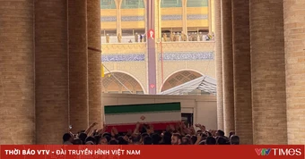 Hàng triệu người đổ về Iran để tưởng niệm cố Lãnh tụ Ali Khamenei