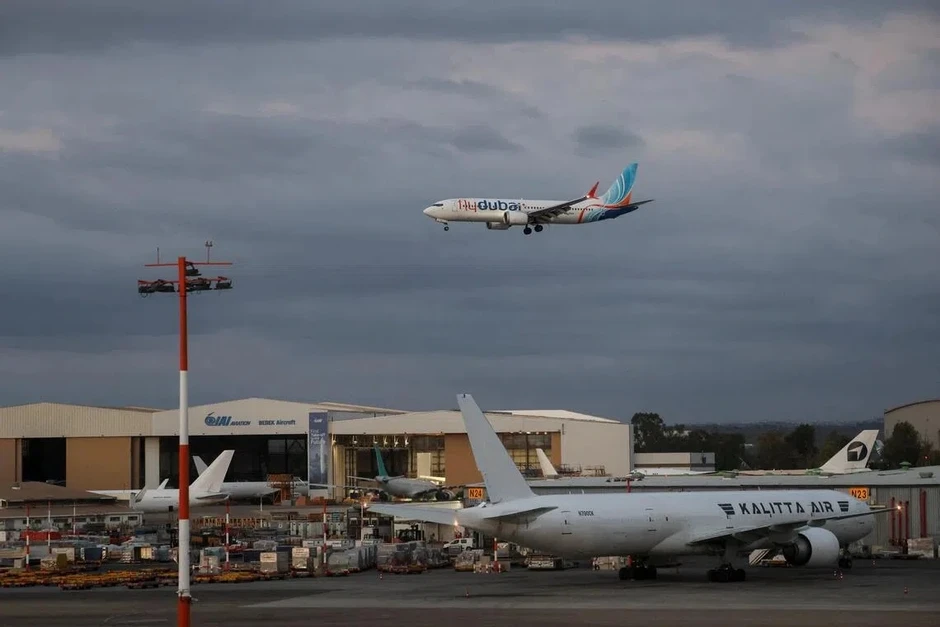 Hành khách kể khoảnh khắc nghẹt thở cứu máy bay Flydubai bị cướp Hành khách kể khoảnh khắc nghẹt thở cứu máy bay Flydubai bị cướp