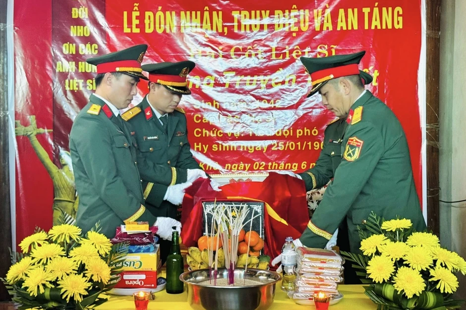 Hành trình 'đoàn tụ' sau gần 60 năm của người lính nằm lại đất bạn Lào