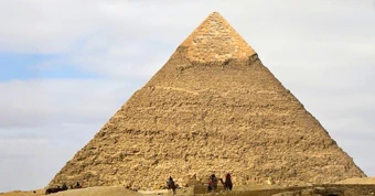 Hé lộ bí mật giúp đại kim tự tháp Giza chống chịu động đất suốt 4.500 năm
