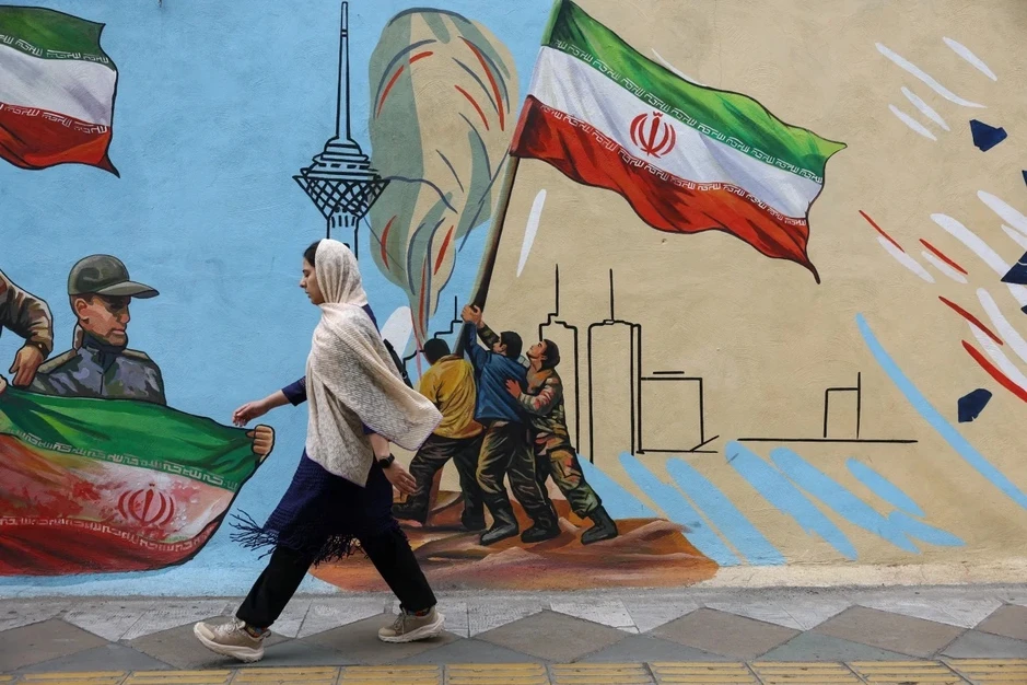 Hé lộ dự thảo các điều khoản đình chiến giữa Mỹ và Iran Hé lộ dự thảo các điều khoản đình chiến giữa Mỹ và Iran