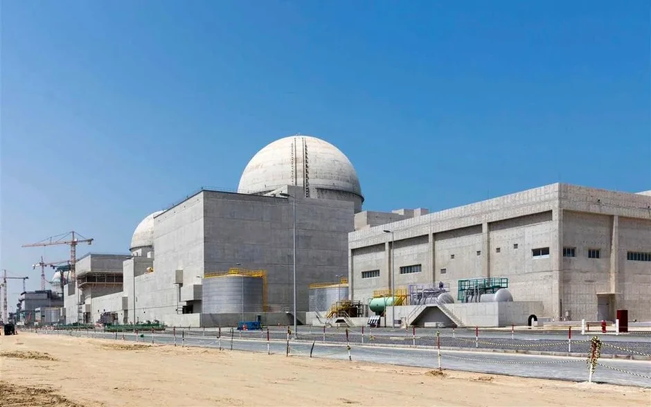Hỏa hoạn gần nhà máy điện hạt nhân tại Abu Dhabi do trúng UAV