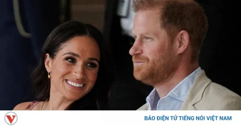 Hoàng tử Harry và Meghan sắp chuyển về Anh