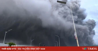 Hơn 300 gia đình sơ tán vì tro núi lửa Mayon ở Philippines