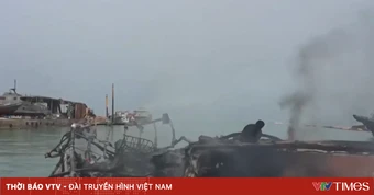 Houthi tập kích làm tê liệt cảng của Yemen