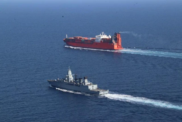 Houthi tổng tiến công, đánh thắng quá nhanh: Ả Rập Saudi "cầu cứu", cán cân chiến lược đảo chiều?