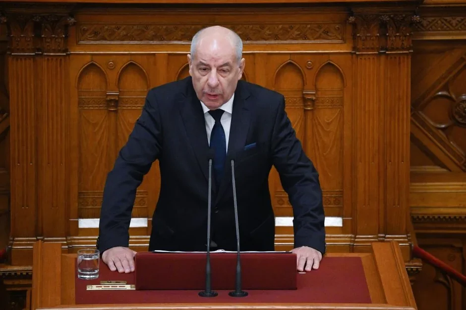 Hungary: Chính phủ Thủ tướng Peter Magyar muốn Tổng thống từ chức Hungary: Chính phủ Thủ tướng Peter Magyar muốn Tổng thống từ chức