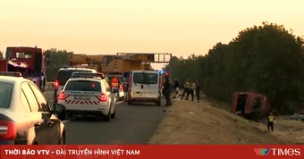 Hungary: Tai nạn xe buýt nghiêm trọng khiến ít nhất 12 người thiệt mạng