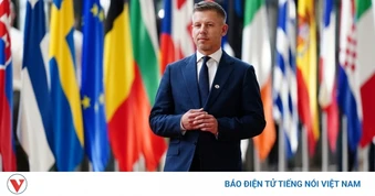 Hungary tạm dừng xem xét đơn xin gia nhập EU của Ukraine