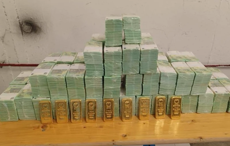 Hungary từ chối trả lại tiền của 'mafia chiến tranh' cho Ukraine