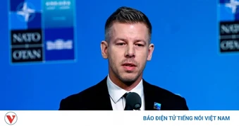 Hungary tuyên bố không cung cấp vũ khí, nhân viên quân sự cho Ukraine