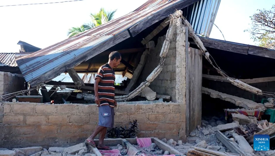 Indonesia khẩn trương tìm kiếm người sống sót sau trận động đất độ lớn 7,7 Indonesia khẩn trương tìm kiếm người sống sót sau trận động đất độ lớn 7,7