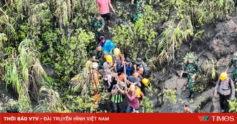 Indonesia tìm thấy thi thể nhà leo núi trong vụ núi lửa phun trào